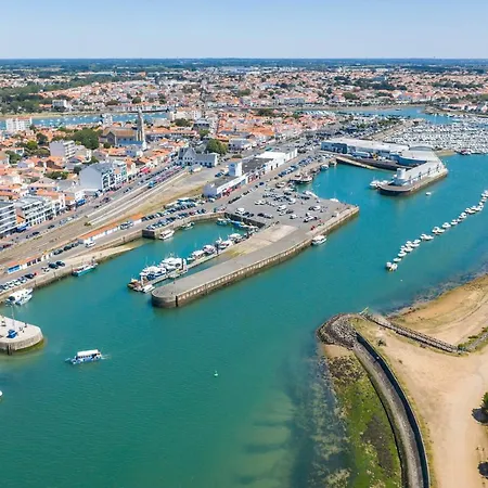 Aigue Marine Piscine Chauffee Willa Coëx