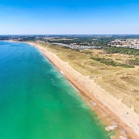 Aigue Marine Piscine Chauffee * Coëx